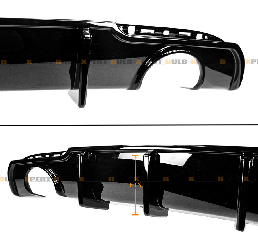 Gloss Black Dual Exhaust Rear Diffuser + Red Reflectors For 2015–2023 Chrysler 300