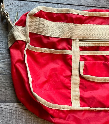 Vintage 1990s Red & Black Fanny Pack Waist Pouch Bag Sportpac Outdoors Travel - Picture 2 of 6