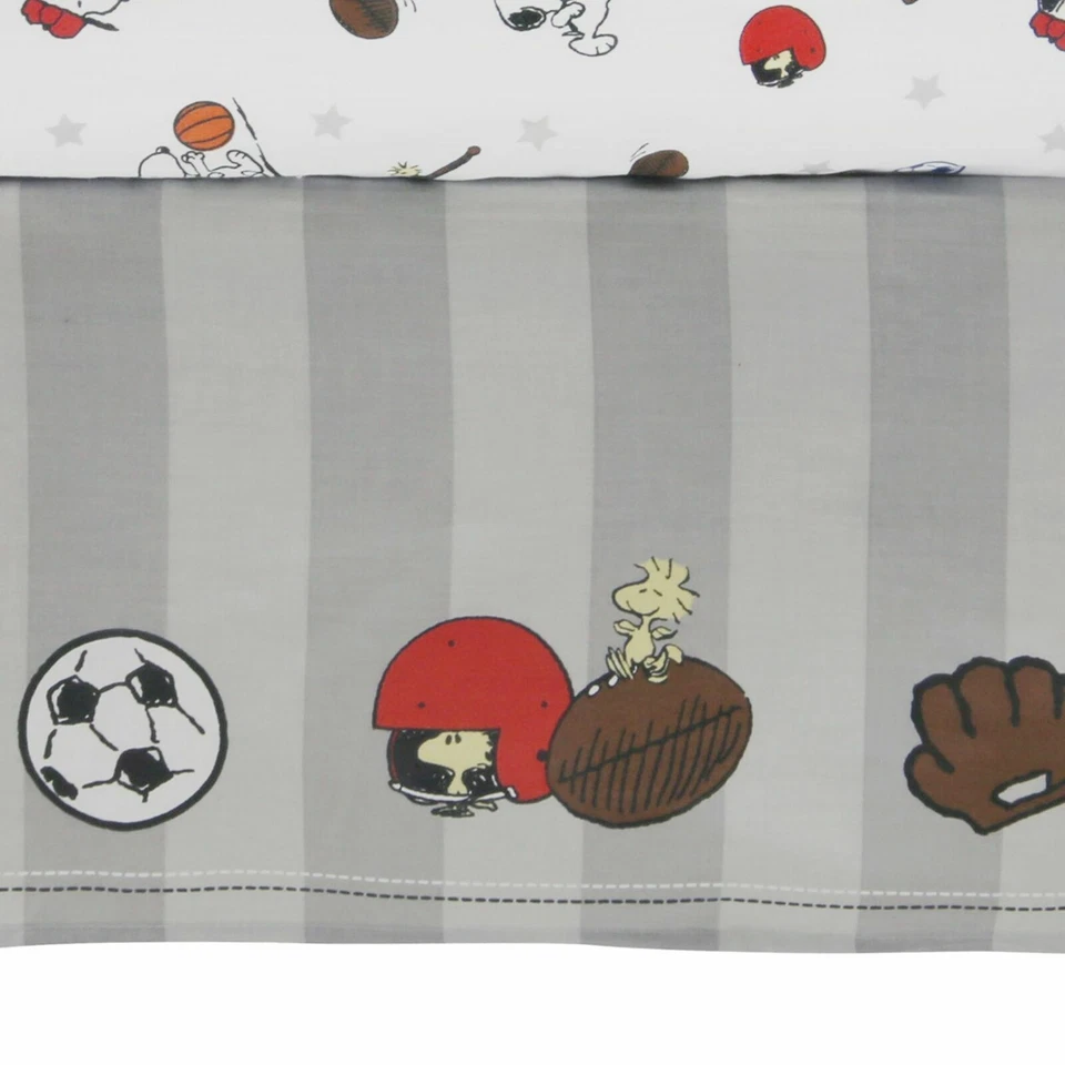 Juego de ropa de cama deportiva de 3 piezas Bedtime Originals Snoopy™ - azul, rojo, gris Foto 4 de 4