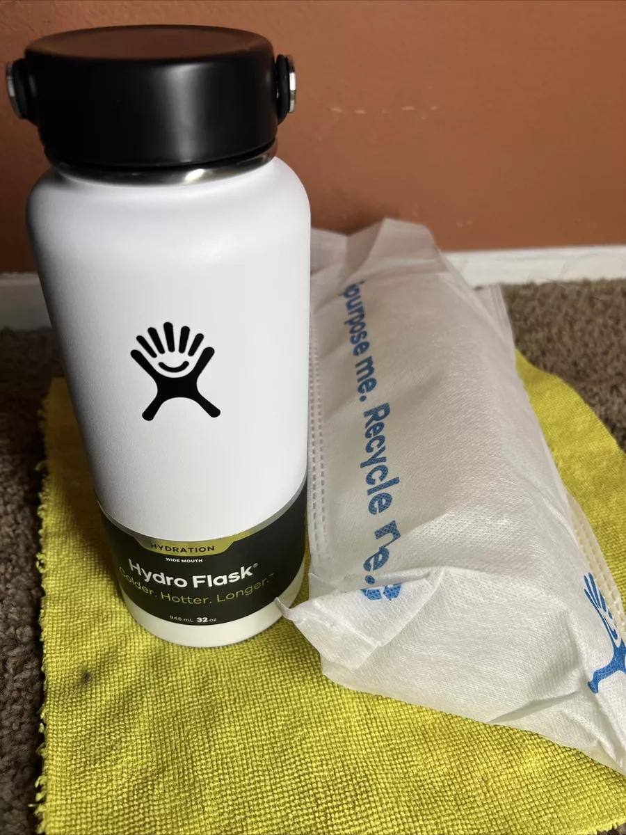 Hydro Flask 32 OZ Wide-Mouth White Water Bottle