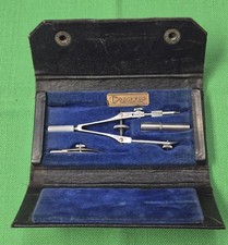 Boussole de dessin vintage Charvoz - étui cuir, intérieur velours bleu fabriqué aux USA