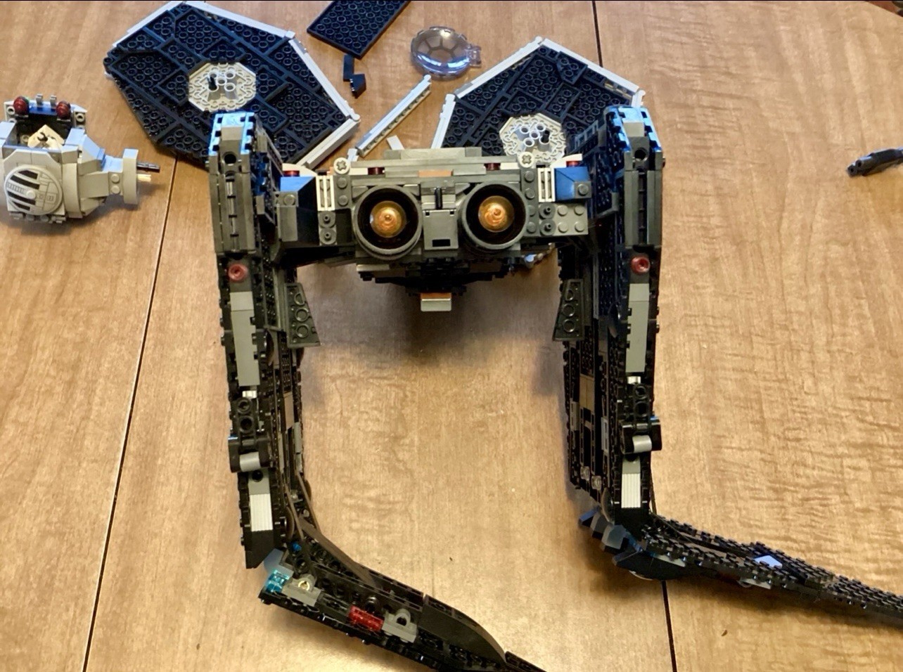 LEGO Star Wars Kylo Ren Shuttle 75256 For Parts or Repair Only