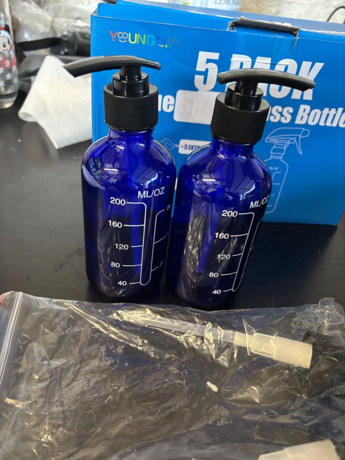 yooung 5 pack blue glass bottled with pumps