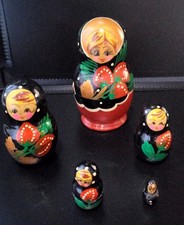 Vintage Handpainted Nesting Russian Dolls Set Of 5