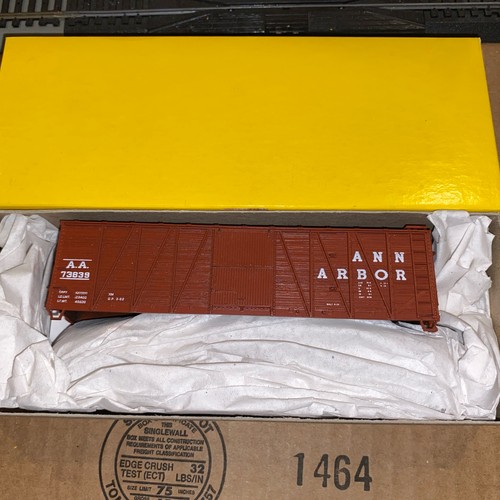 Kit Accurail HO #4206 40’ OB Caja Coche Madera con Extremos de Metal Ann Arbor 73839 NY | Zustand: New