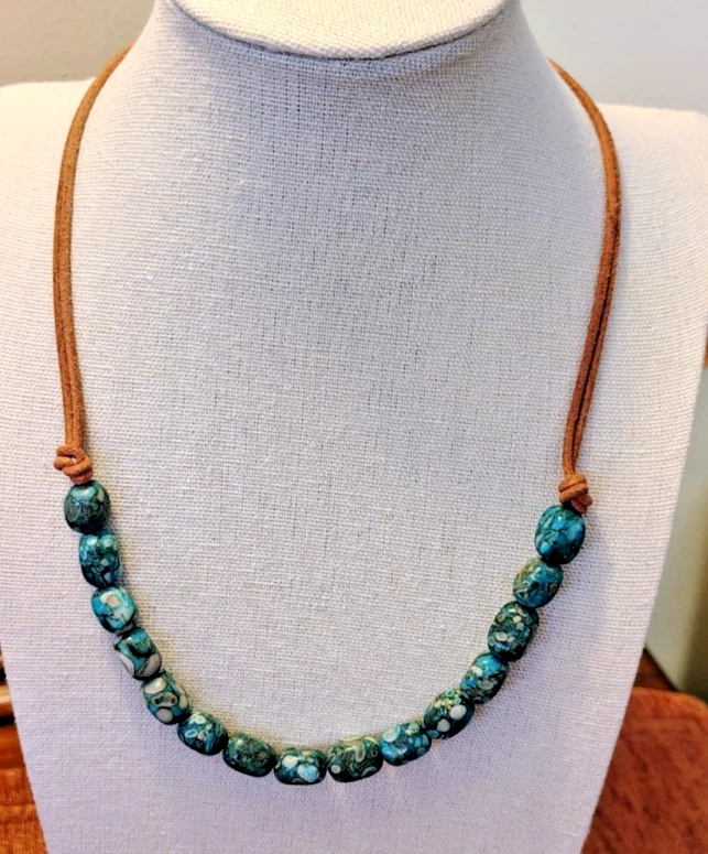 Collar De Colección Raro Atenas Protasis Turquesa Griega Cordón De Cuero Foto 2 de 4