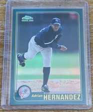 ADRIAN HERNANDEZ 2001 Topps Chrome Traded & Rookies RETROFRACTOR REFRACTOR !