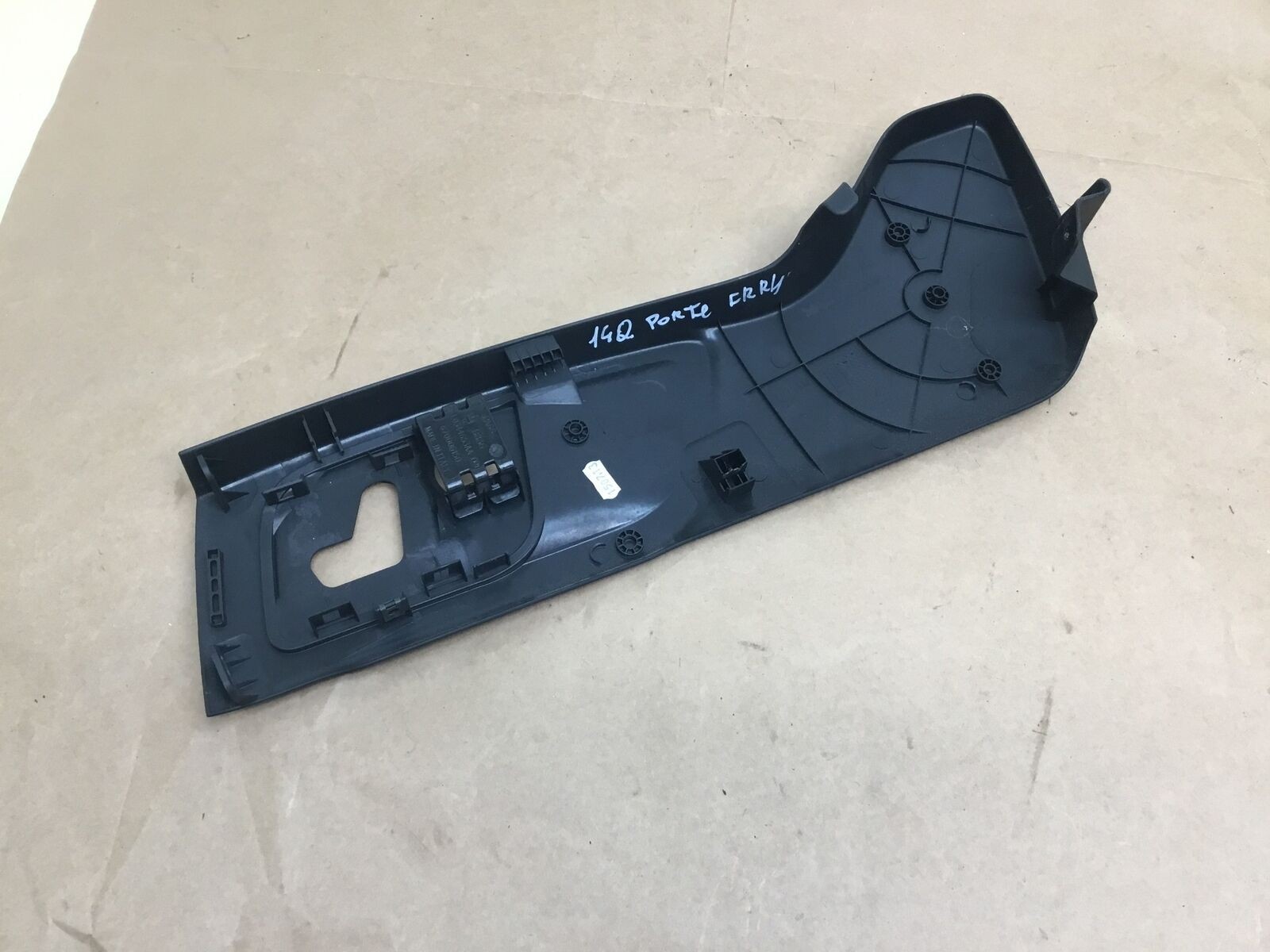 Maserati Quattroporte GTS Front Right Seat Cover Panel Trim Set 14-18 :A