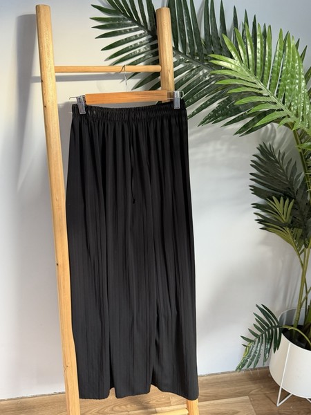Uniqlo Wide Leg Pull On Textured Rib Black Pants Stretch Size XS 8
