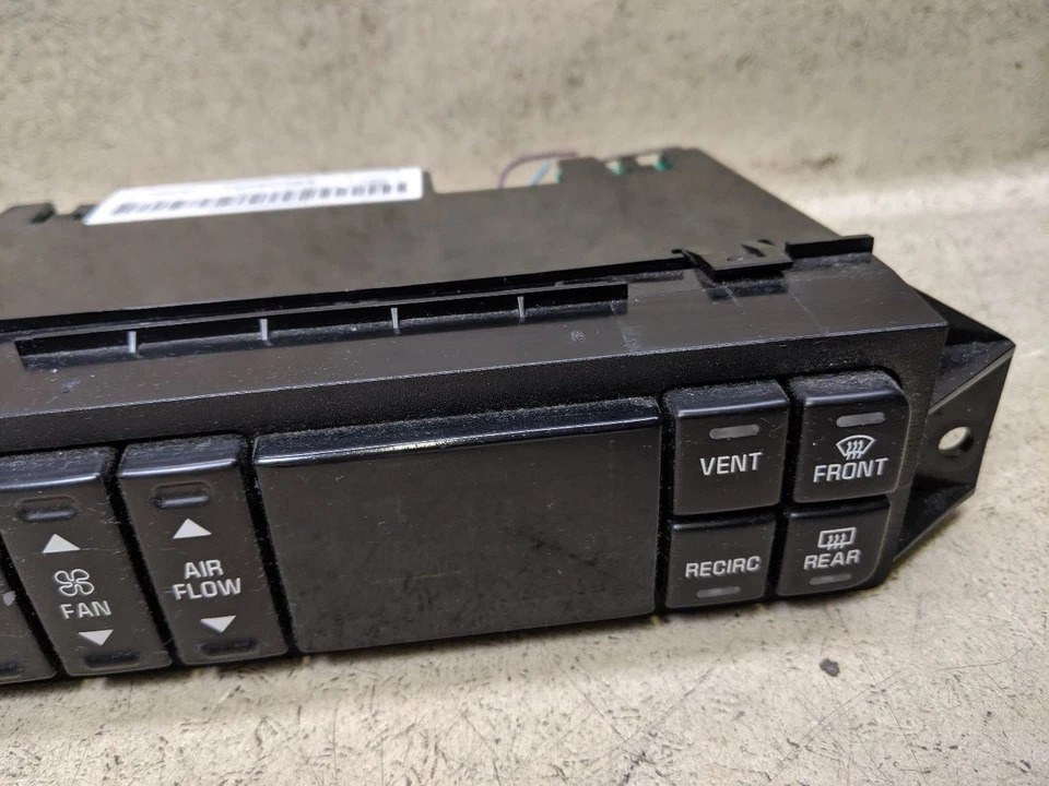Auto Temperature Climate Control Fits 97-05 BUICK PARK AVENUE AVE f91-203524 - Image 3 of 4