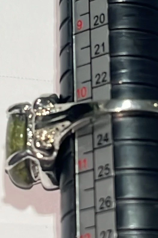 Anillo de Cóctel Talla 10.5 Talla 101/2 Unakita Piedra Redondo Moda Tono Plata Foto 2 de 4