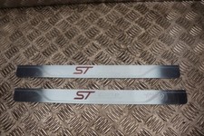 FORD FOCUS MK4 ST-LINE FRONT SILL PLATES 2018-2021 YM70
