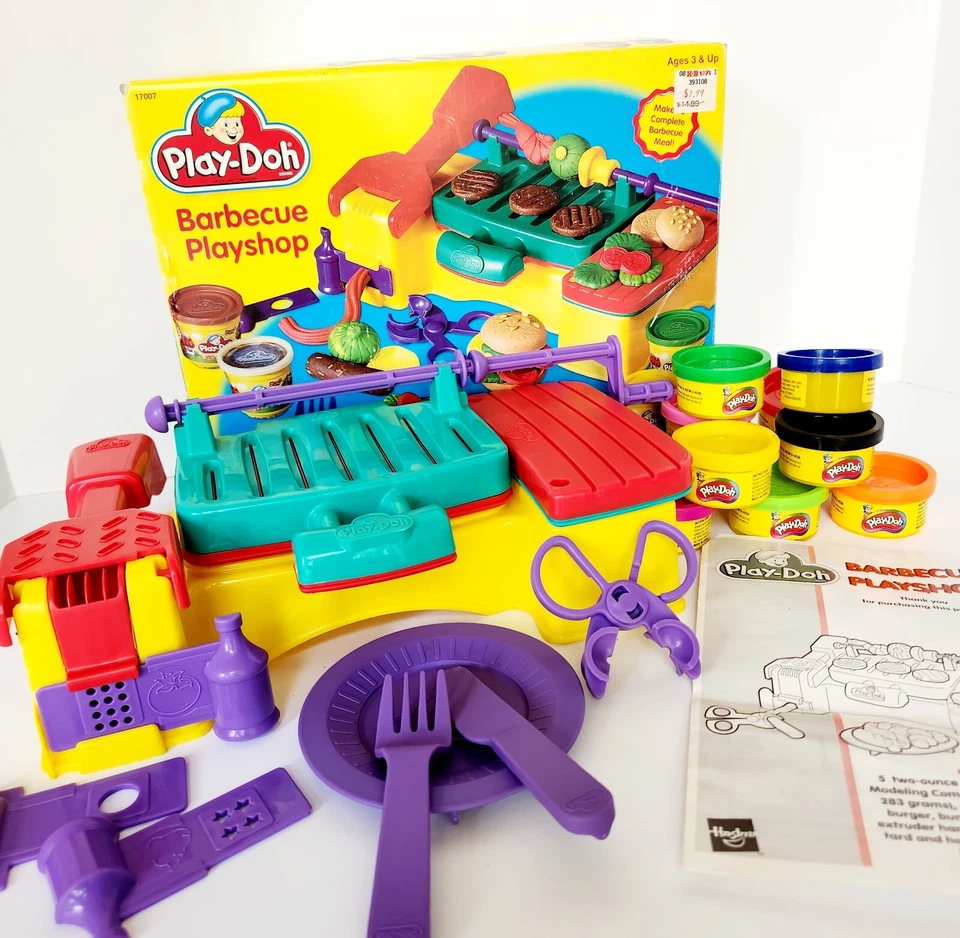 RARO Play-Doh Barbacoa Play Shop Set Hamburguesa Parrilla Pretender Comida 2000 Caja Hasbro  Foto 3 de 4