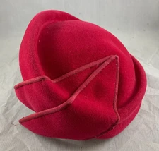 STRAWBRIDGE & CLOTHIER PHILADELPHIA DEPT STORE VTG PINK LADIES BUMPER STYLE HAT