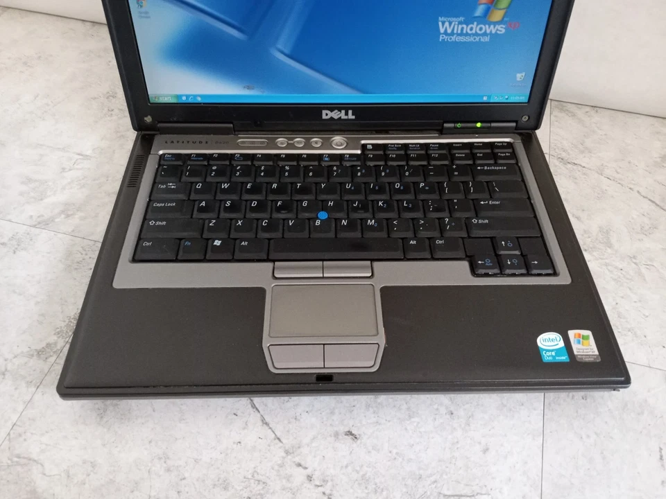 Dell Latitude D620 14" Laptop Intel Core Duo 2GB RAM 80GB XP RS232 *C-GRADE* -RR - Image 2 of 4
