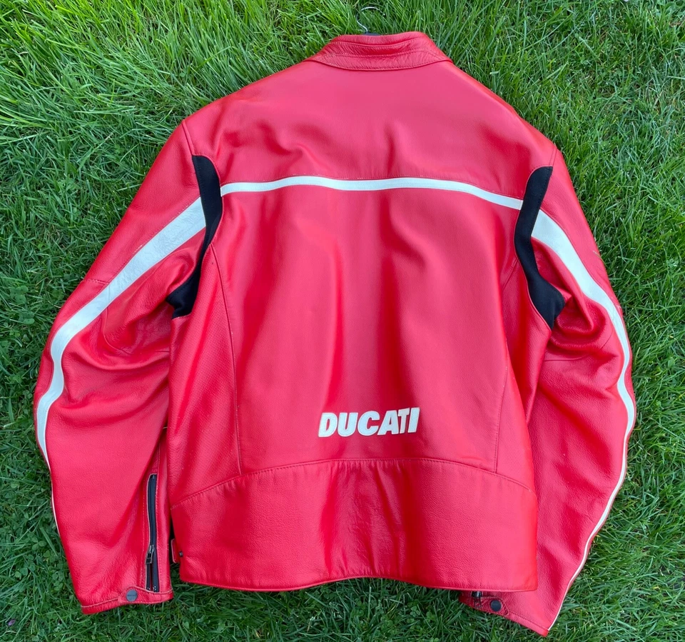 Dainese  Ducati Leather jacket Size 62 Dainese - Photo 2/4