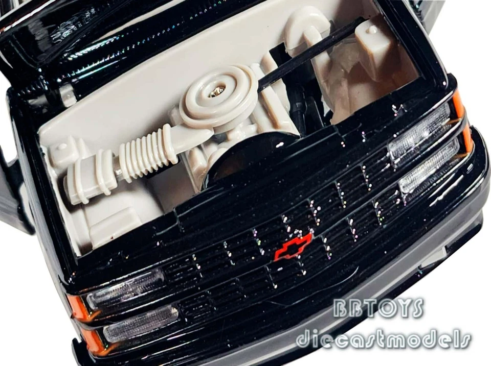 Chevrolet 454 SS 1992 camioneta (negro) 1/24 diecast modelo Motormax 73203 negro Foto 3 de 4