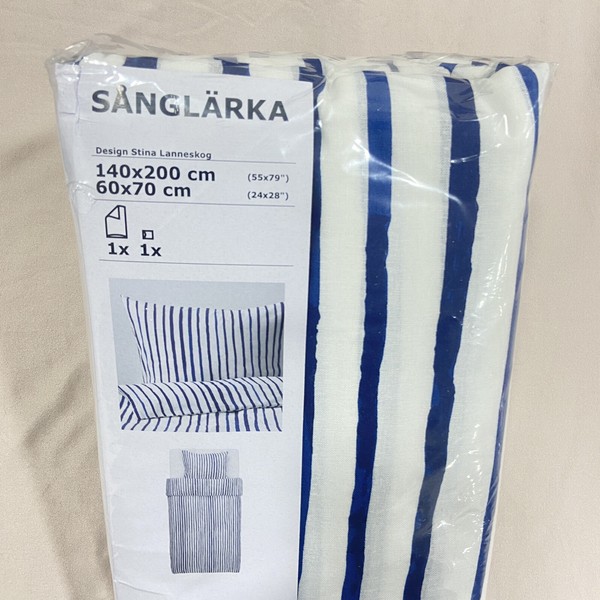 ¡COMPRA UNO Y OBTÉN UNO GRATIS! Juego de edredón individual a rayas Ikea SANGLARKA NUEVO 140x200 cm