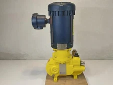 Milton Roy Metering Pump RA110724FRSESEM1NN w/ Leeson 1/2HP  Motor 