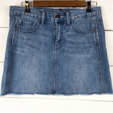 Gap denim raw hem skirt size 2