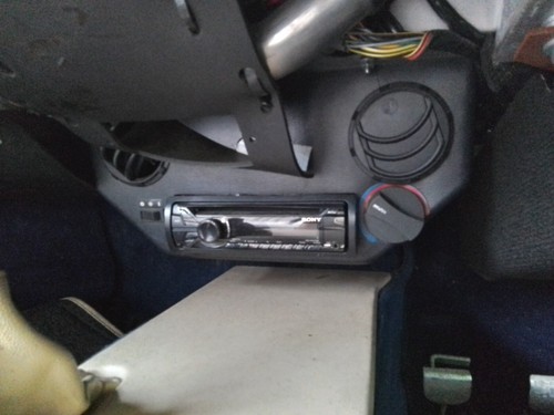 MORGAN ROADSTER RADIO CD Stereo Radio Head Unit
