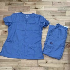 Cherokee Medical Scrubs Set Women s Top M and Bottoms S