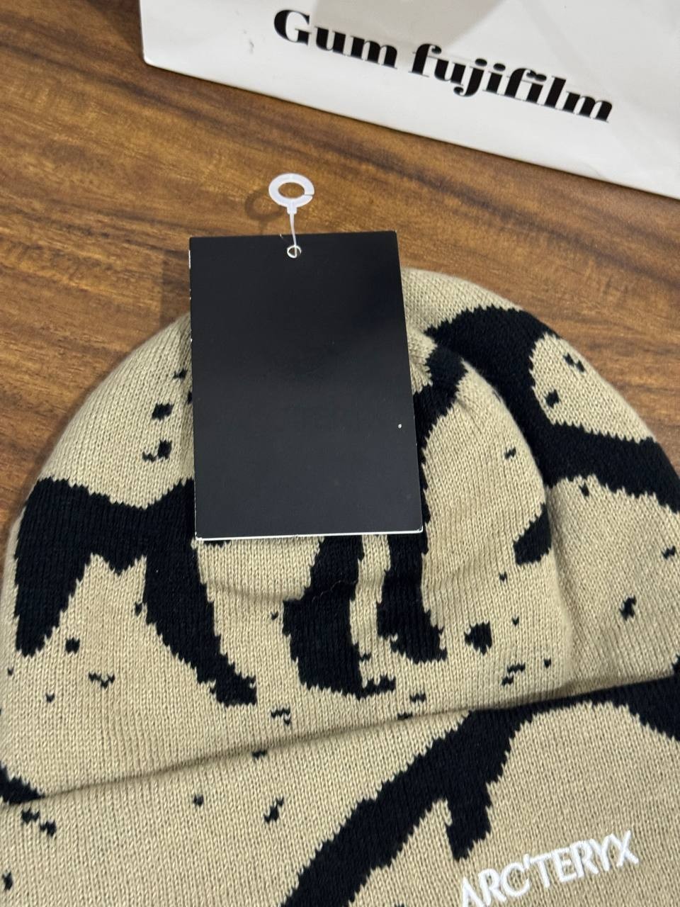 Arc'teryx Grotto Toque Light Brown Beanie Merino Wool Unisex Ski Winter Hat NWT thumbnail 2