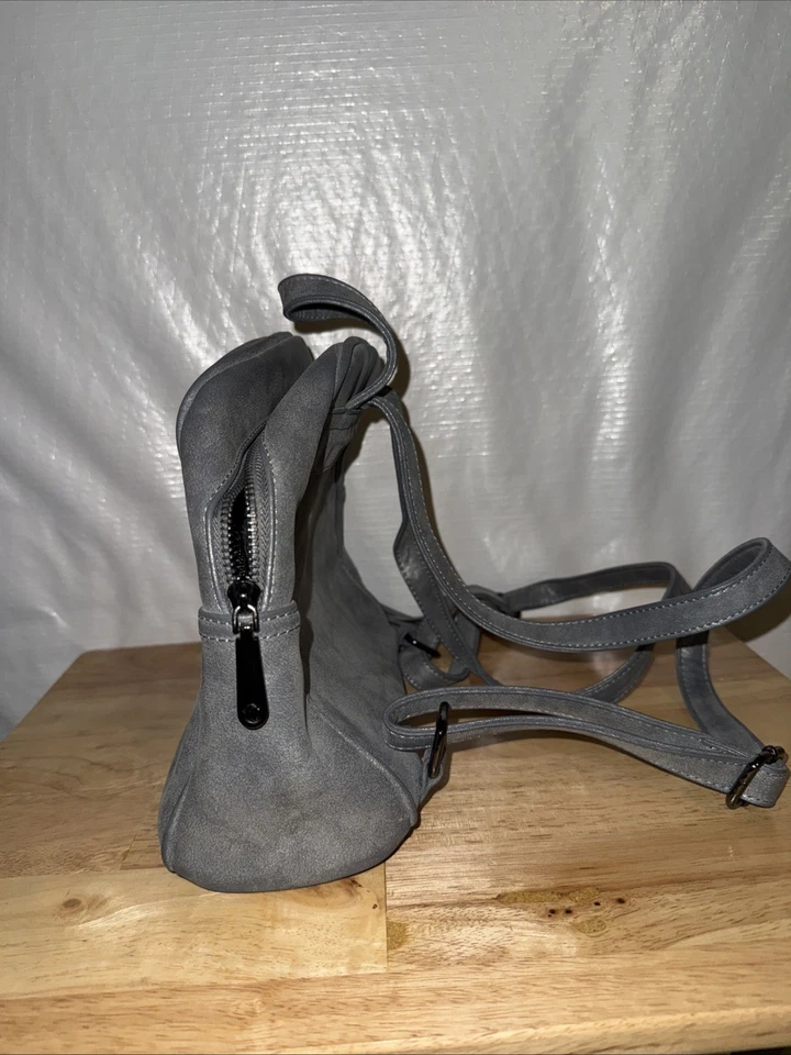 Mini mochila Charlie Gun gris metal encantadora Foto 3 de 4