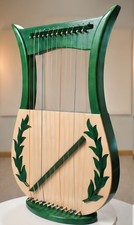 12-String King Davidic Harp Green w/ extra strings set tuning key and deluxe bag