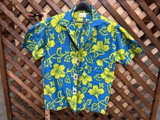Authentic Vintage Hawaiian Shirt 1960s 1970s