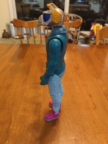 Fortnite: DJ Yonder | Epic Games Victory Series Posable 12" Spielzeug Actionfigur - Bild 12 von 17