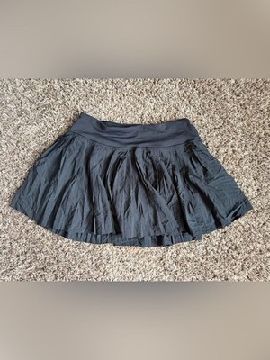 Lululemon Pleated Running / Tennis Skirt - Black - Size 2