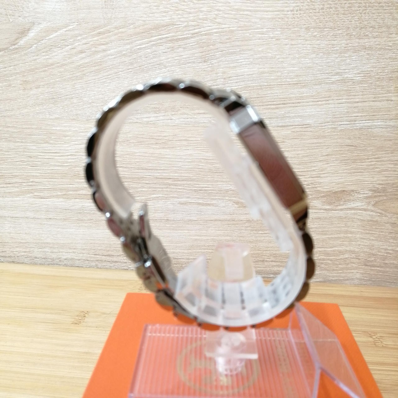 Tory Burch TBW1510 Quartz Mens Watch 40mm Silver Used thumbnail 5