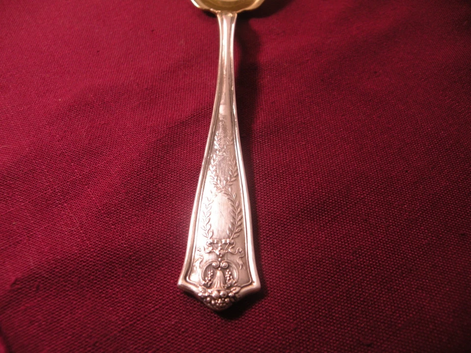 Tiffany & CO 1909 Cuchara de gelatina grande Winthrop plata esterlina oro lavado 7 1/4" Foto 3 de 4