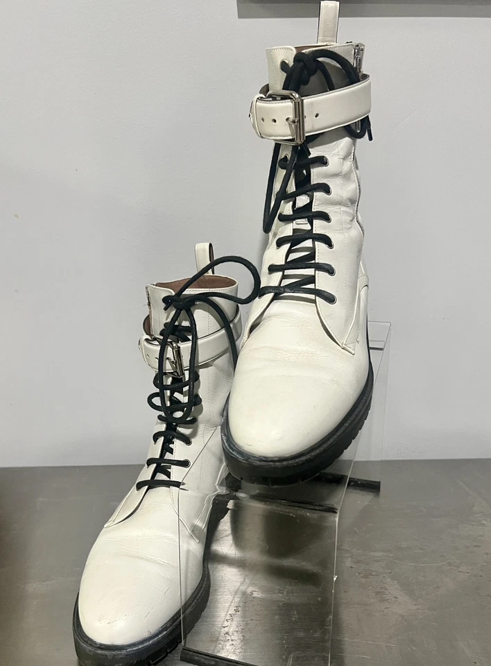 Botas de Combate Tabitha Simmons Cuero Blanco Cremallera Correa Lateral 40.5 10 $950 Usadas Foto 3 de 4