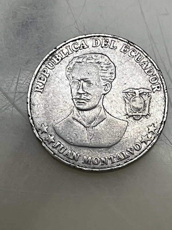 2000 Ecuador 5 Cent Coin