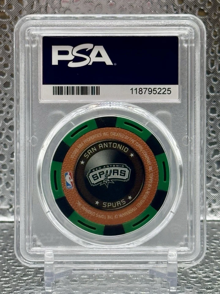 Tim Duncan Collector Chip Green 2005 Topps NBA Foto 2 de 2