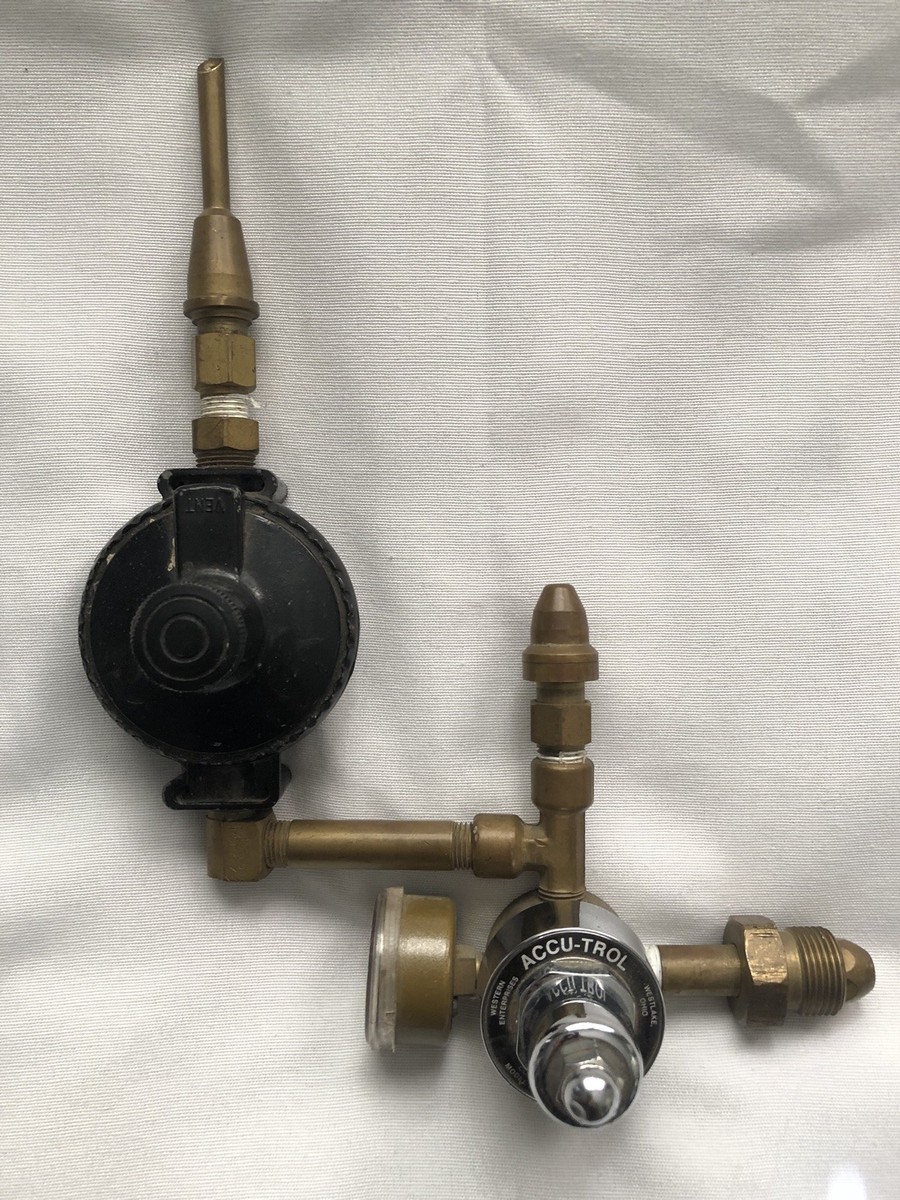 Régulateur de gonflage d'hélium pour ballon, avec jauge et roue à main
