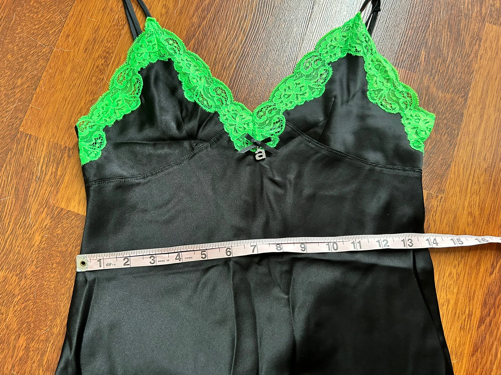 Mini Abito Alexander Wang Finitura in Pizzo Collo a V Seta Slip Satinato 2