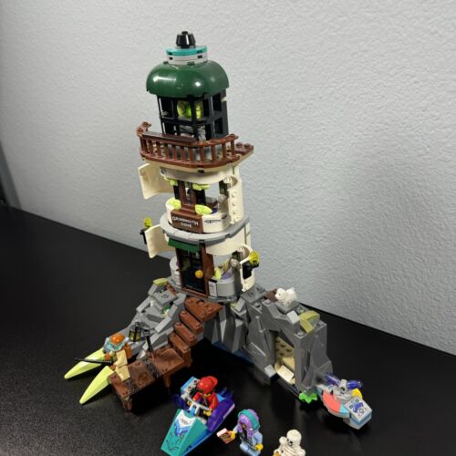 LEGO HIDDEN SIDE: Der Leuchtturm der Finsternis (70431) Anleitung Mini Figuren - Bild 7 von 13