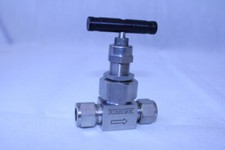 Zawór igłowy odcinającej WHITEY SS-6NTRS12MM