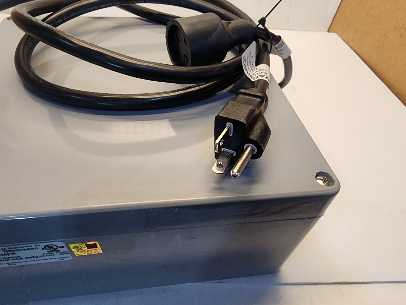 Hammond H301332 Auto Transformer 120v-240v for Nespresso Gemini