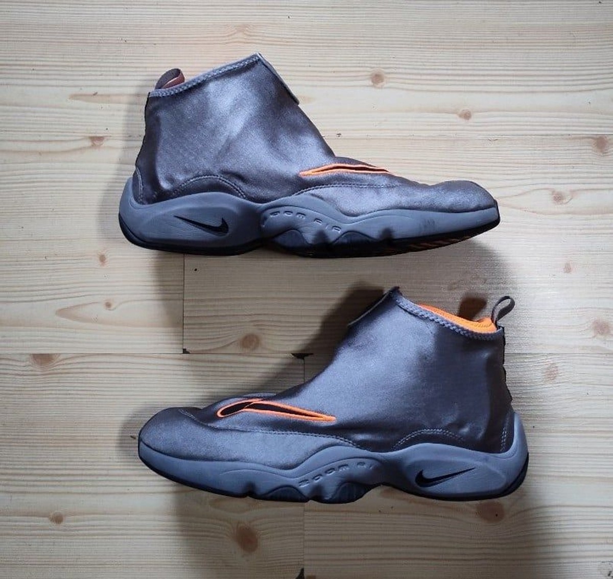 Nike Air Zoom Flight The Glove Cool Grey Orange Size 11.5 Sneakers