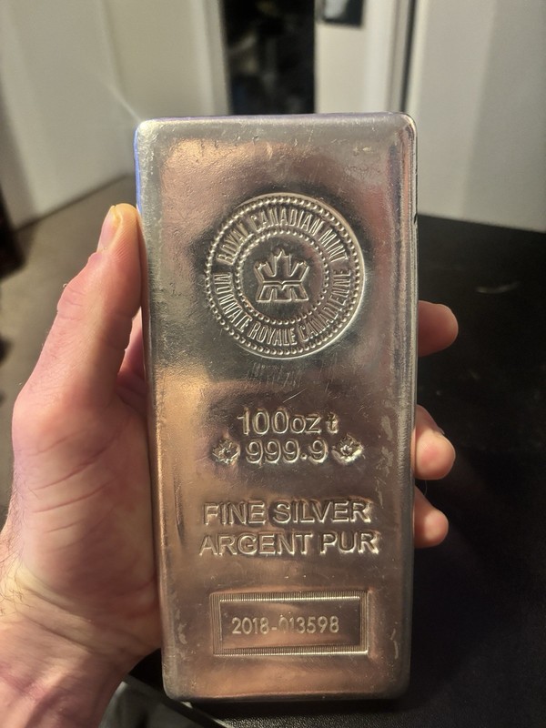 L@@k! 100oz Silver Bar-(2018) Royal Canadian Mint (999.9 Fine silver, Pressed)