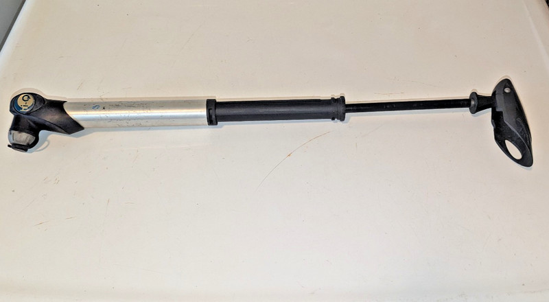 Hi-Q Bicycle mini pump