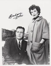 BARBARA HALE signed PERRY MASON 8x10 w/ coa CLASSIC CLOSEUP WITH RAYMOND BURR