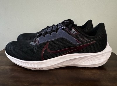 Nike Air Zoom Pegasus 40 Sneakers Women Size 9.5 Black Athletic Running Shoes 