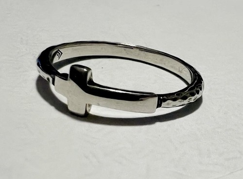 Silpada-Simplex Cross-Horizontal Cross-Textured Ring 8.75 Sterling Silver R2292