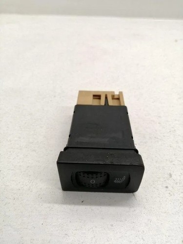 VW GOLF IV 1J1 Schalter sitzheizung 1J0963564B 2.00 Petrol 85kw 2002 17120674