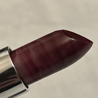 AVON Ultra color Rich moisture seduction Lipstick lip color Maraschino P401